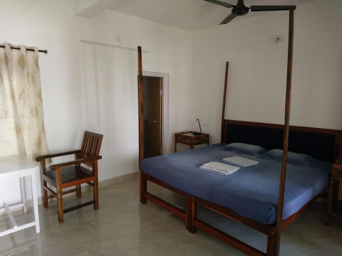 Arya Homestay Bougain Villa Gokarna  Kültér fotó