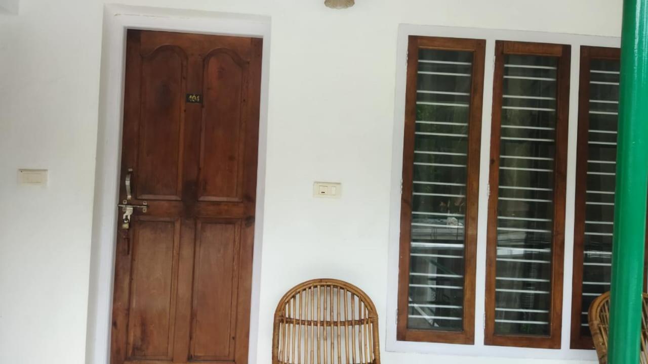 Arya Homestay Bougain Villa Gokarna  Kültér fotó